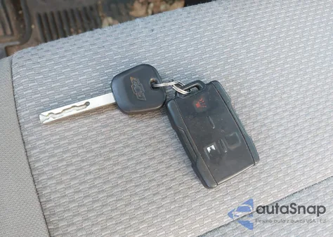 2016 Chevrolet Silverado 1500 Custom z USA, uszkodzony, nr VIN 1GCRCPEC7GZ227668